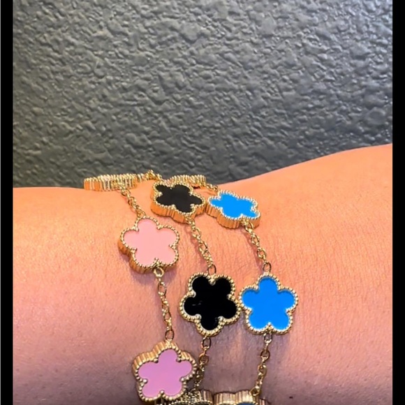 18K Gold Lucky Clover Bracelet Set Blue Pink Black Enamel Link Chain Trio - Picture 8 of 9
